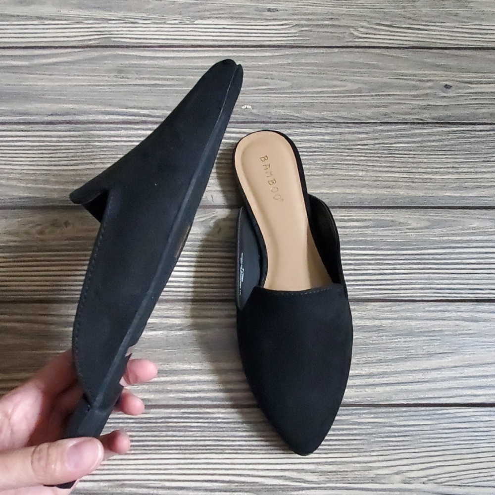 New Arrival!! The VERA Flats - Picture 4 of 5